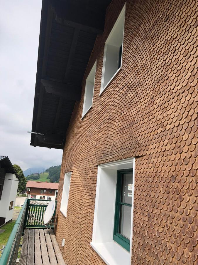קלוסטרל אם ארלברג Alpin Chalet Kern מראה חיצוני תמונה
