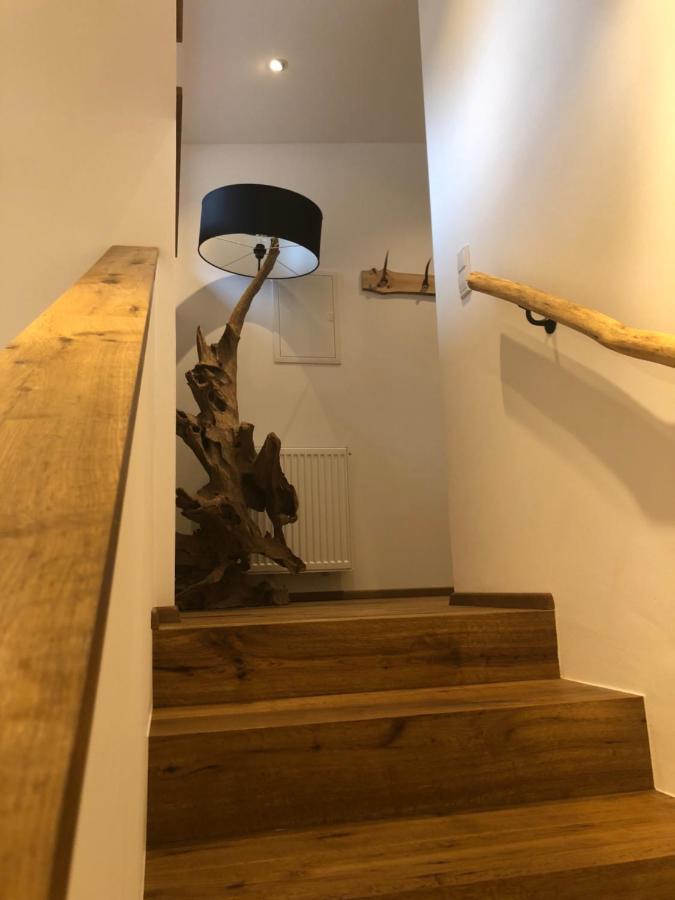קלוסטרל אם ארלברג Alpin Chalet Kern מראה חיצוני תמונה